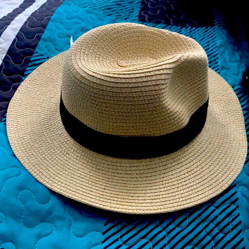 Beach hat